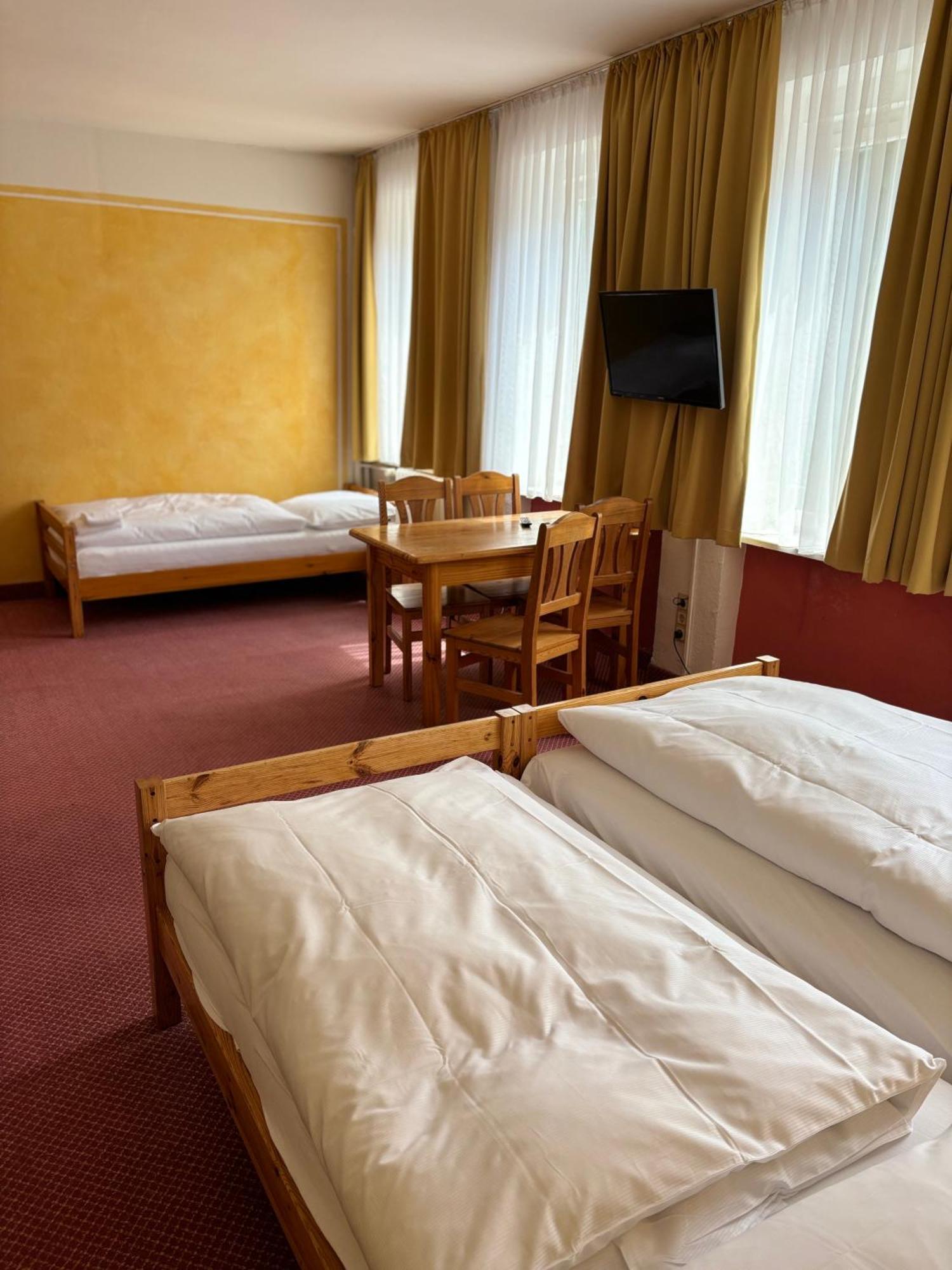 City Apartment Hotel Hamburg-Harburg Buitenkant foto
